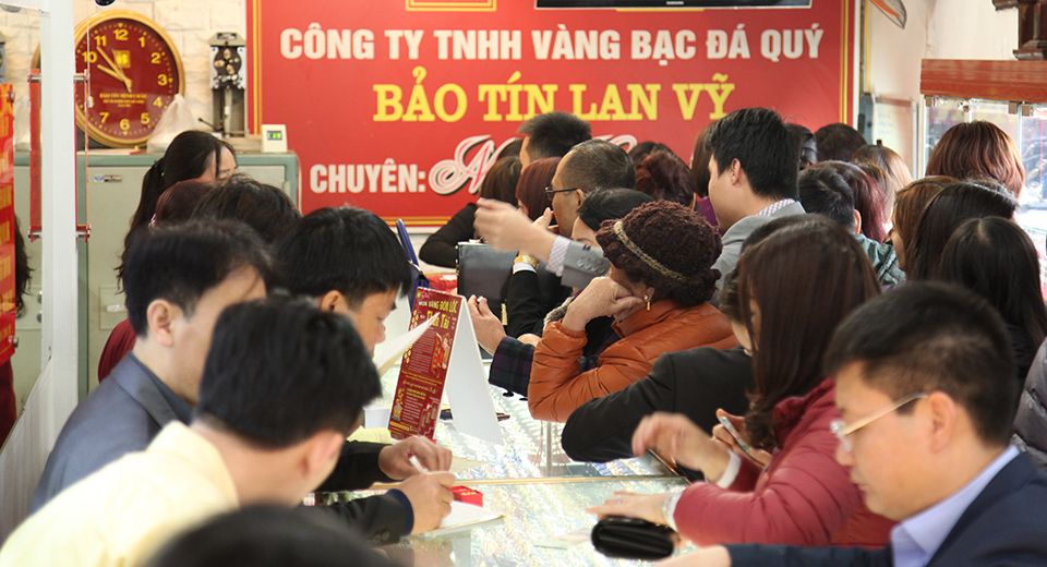 20/6: CẢ GIỚI ĐẦU TƯ VÀ CHUYÊN GIA PHÂN TÍCH ĐỀU LẠC QUAN VỀ GIÁ VÀNG TUẦN NÀY